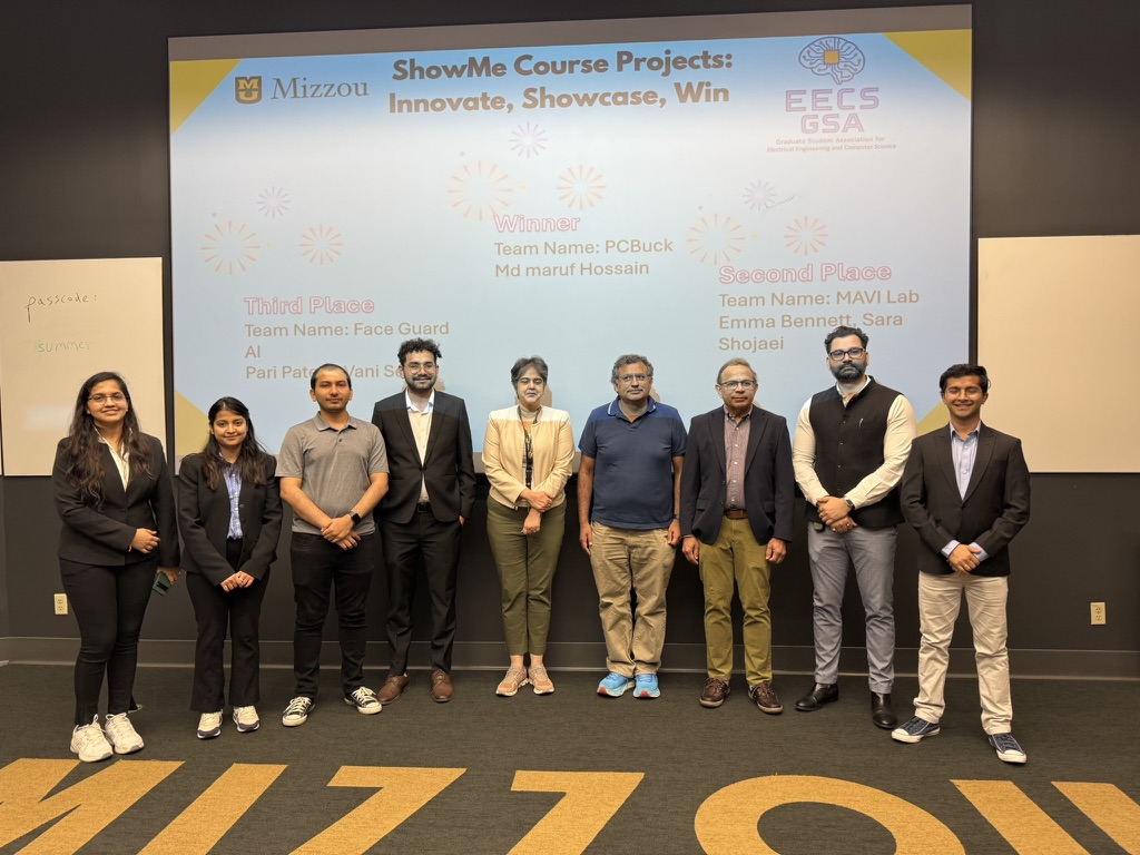 Case competition winners group photo